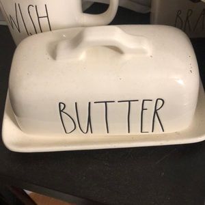 Butter canister Rae Dunn